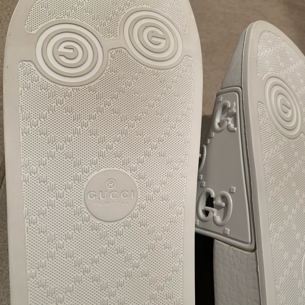 GUCCI Slides - Picture 6 of 7